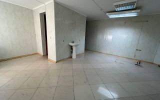 Chirie, spațiu comercial, 80 mp, str. Calea Ieşilor, Bălți - Poză 2