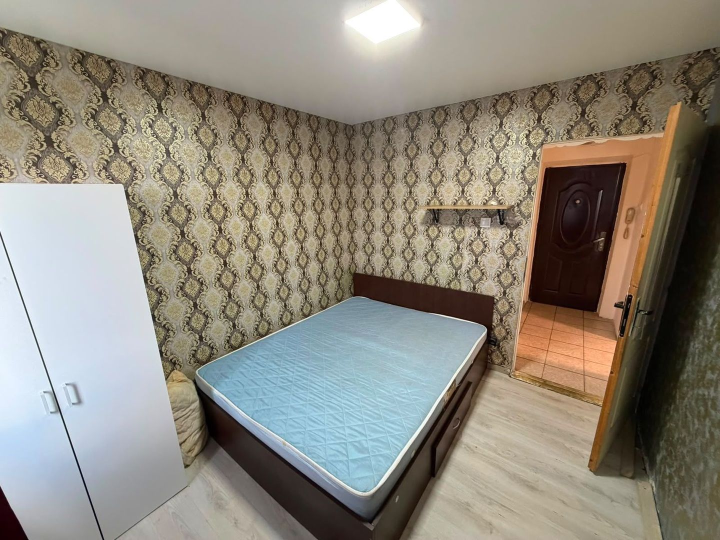Apartament cu doua camere, Aparatorii Patriei, 64.000€ - Poză 4