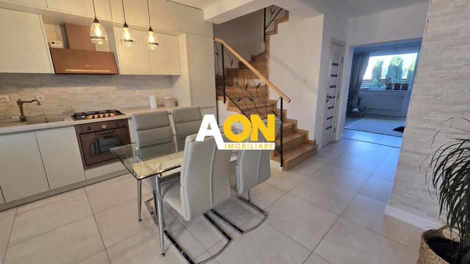 Casa 3 Camere Zona Centru, Complet Renovata si Mobilata - Poză 4