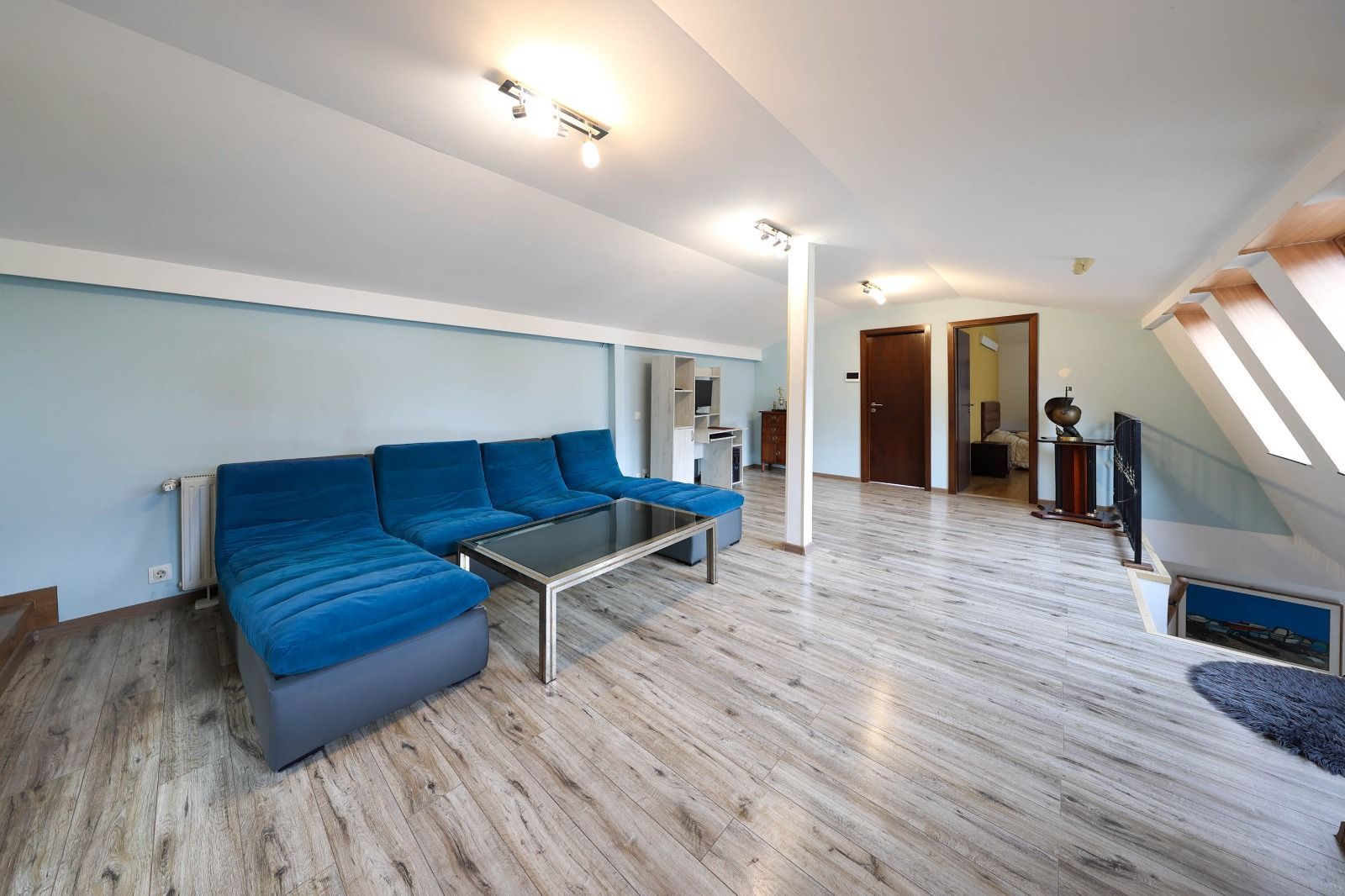 Casă deosebită de vânzare în centrul Brașovului - Poză 33