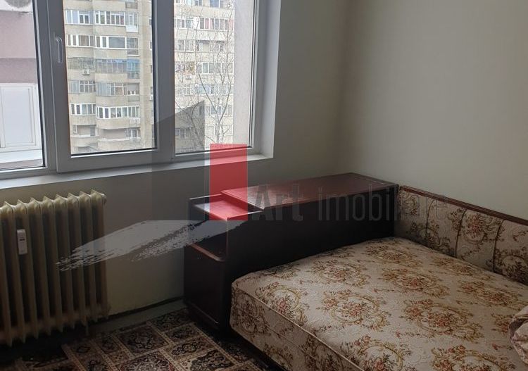 Apartament 3 camere decomandat zona Apusului - Poză 4