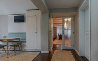 VAND/SCHIMB casa in Campenesti 1000 mp teren 270 mp utili 42 mp terasa - Poză 2