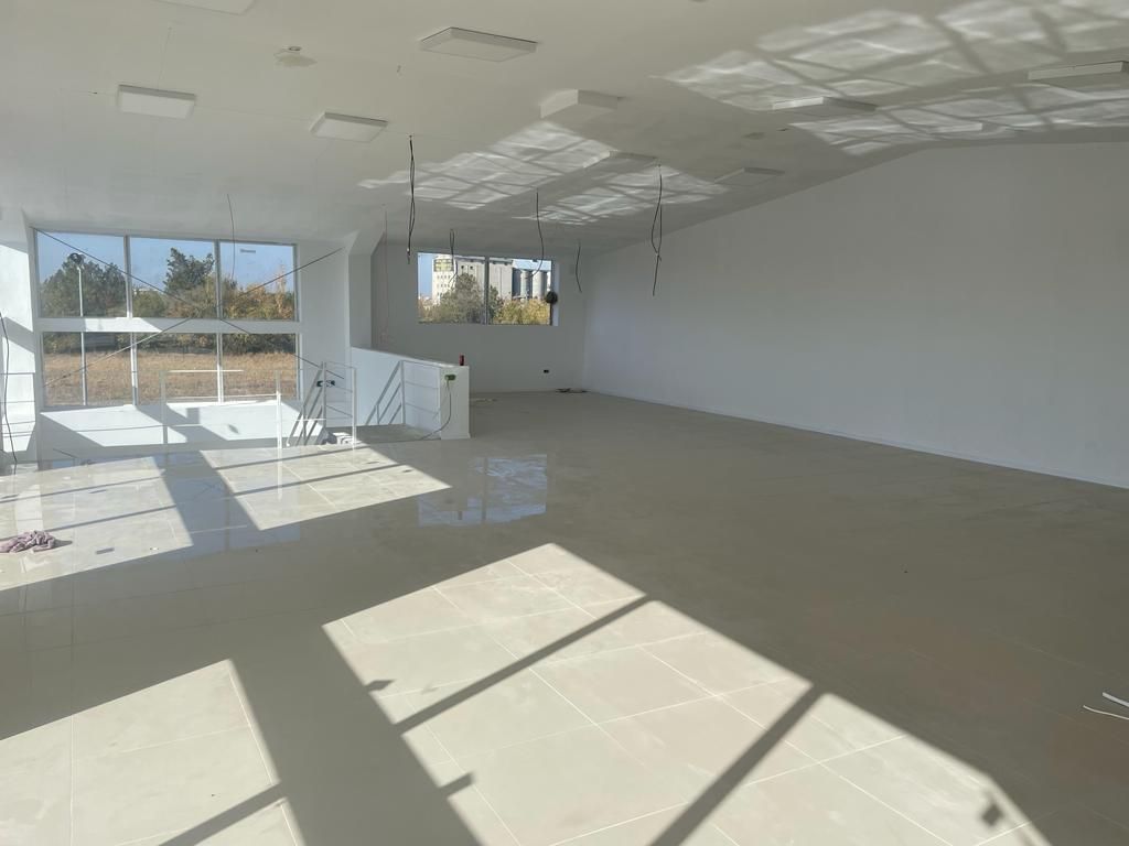 Hala industriala-depozitare 700 mp si birouri Fundulea Calarasi - Poză 2