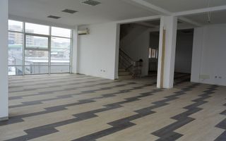 Cladire de birouri cu  spatii vitrate generoase in Zorilor. - Poză 7