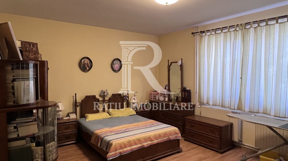 Casă cu 4 camere de vânzare | Parcelă de 700 mp | Sântandrei | Bihor - Poză 5