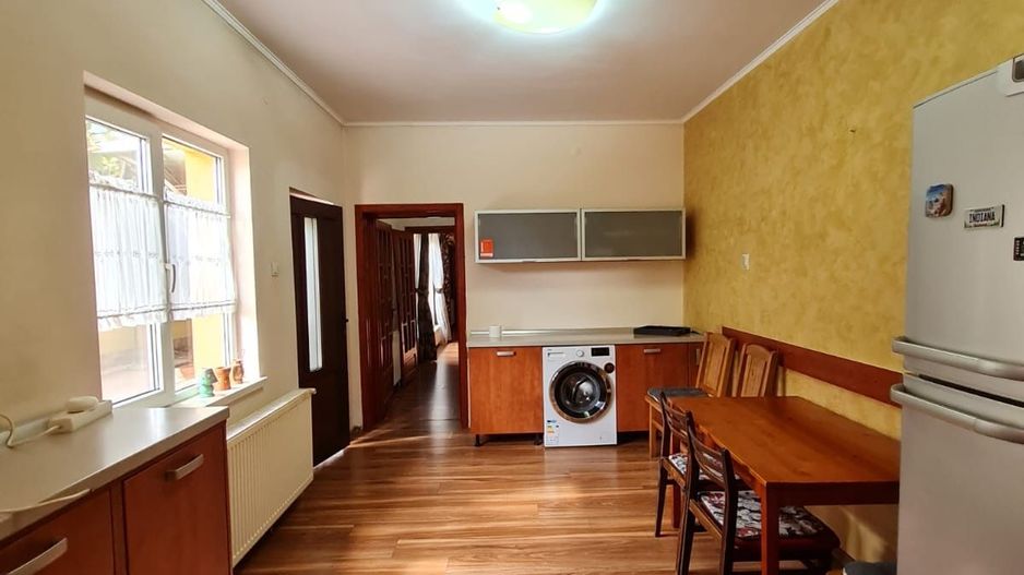 Casa cocheta zona Lipovei - Poză 3