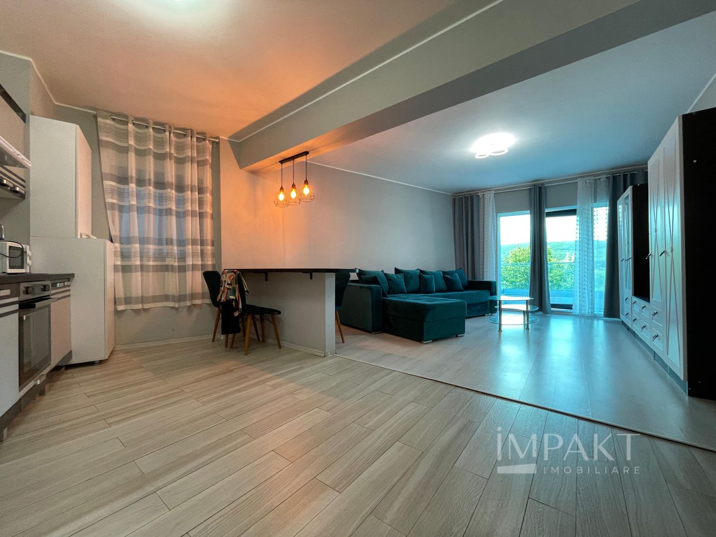 Apartament de vanzare tip studio in zona Frunzisului! - Poză 1