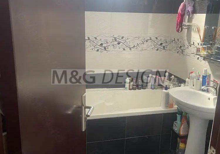 Apartament cu 2 camere  Calea Bogdăneștilor cu centrala - Poză 7
