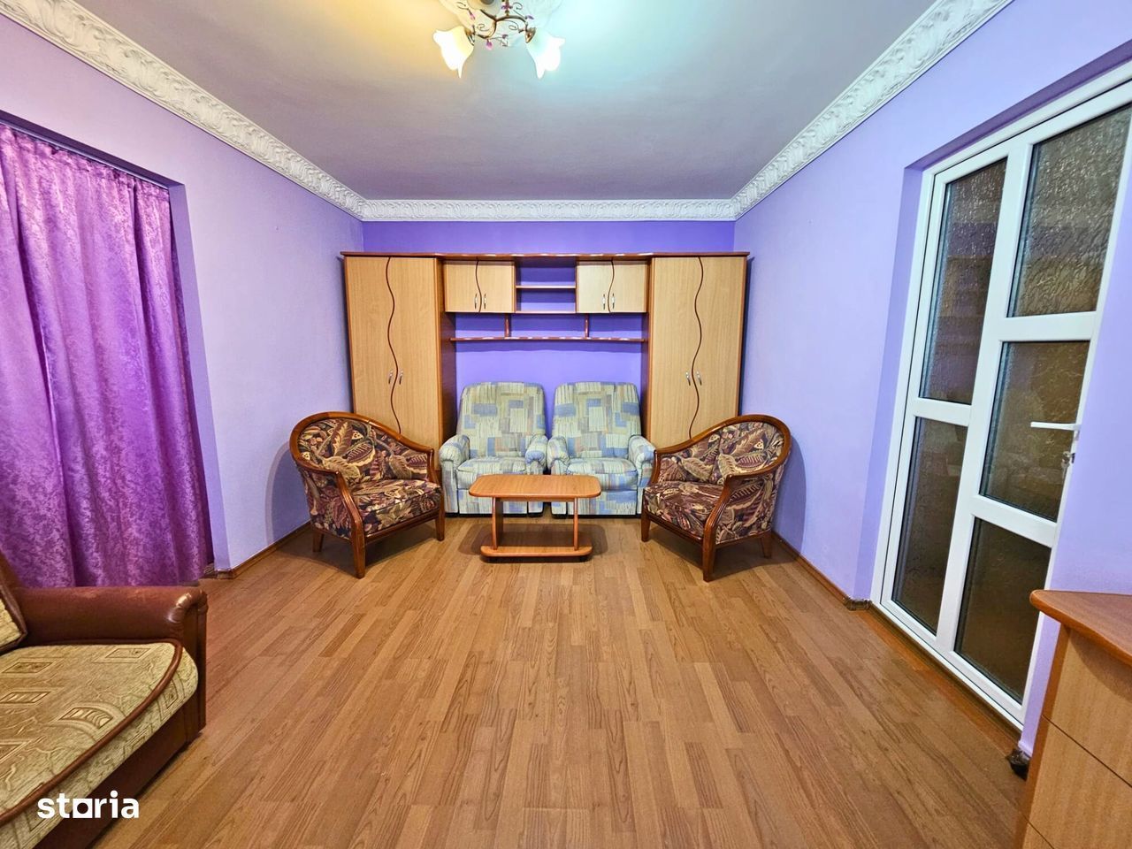 De vanzare Apartament spațios cu 4 camere, sos. Oltenitei, sector 4 - Poză 2