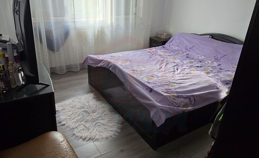 APARTAMENT CU 3 CAMERE DE VÂNZARE – MICRO 17 - Poză 3