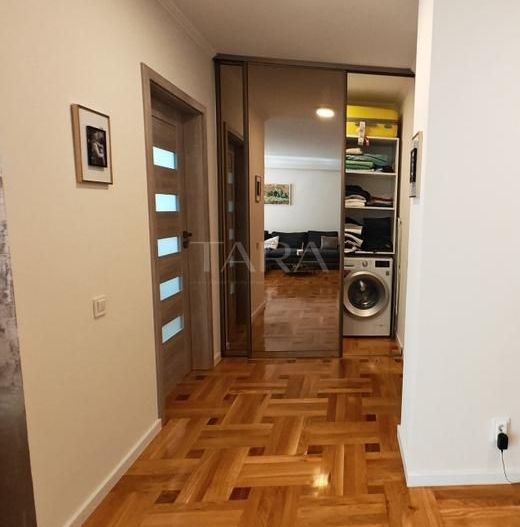 Apartament premium cu 2 camere, terasa, garaj subteran, Bună Ziua. - Poză 7