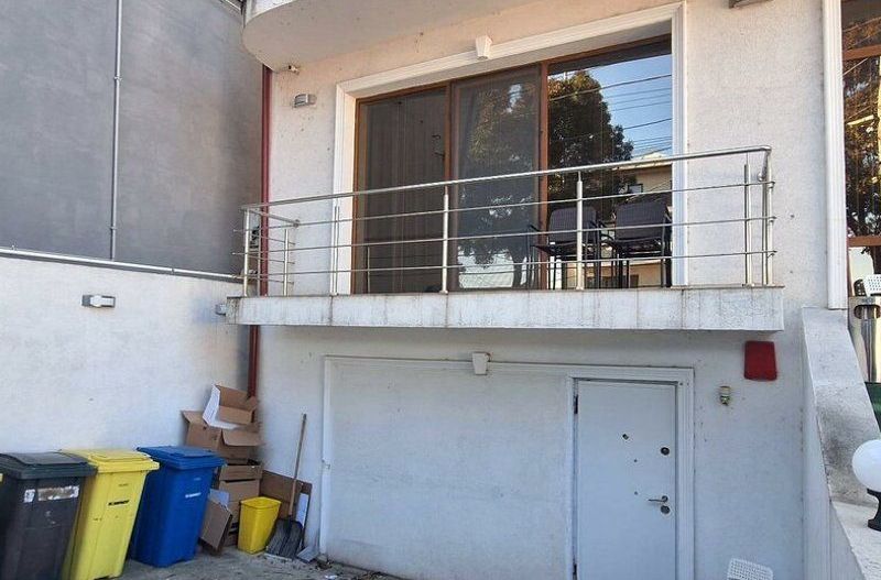 Casă / Vilă cu 8 camere de vânzare - Poză 3