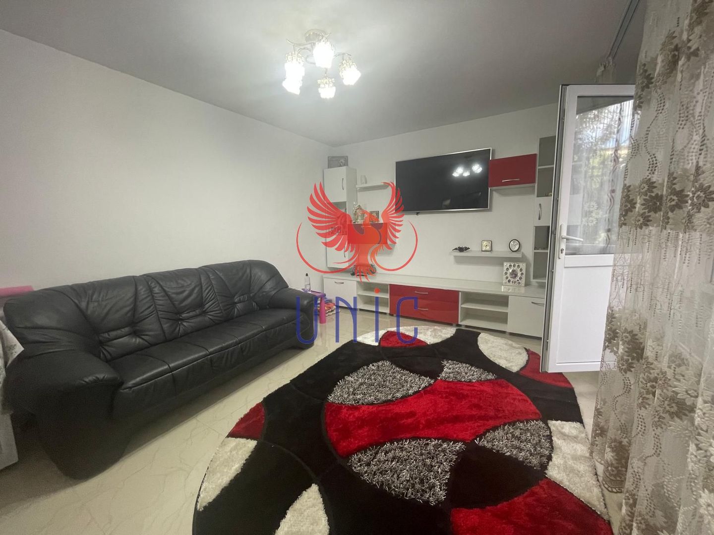 4 camere decomandate, etaj 2, centrala termica - Valea Rosie - Poză 3