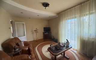 Apartament 3 camere Soarelui - Poză 2