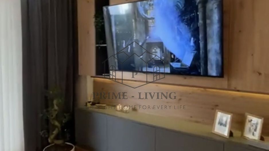 Vila in complex imobiliar - Poză 9