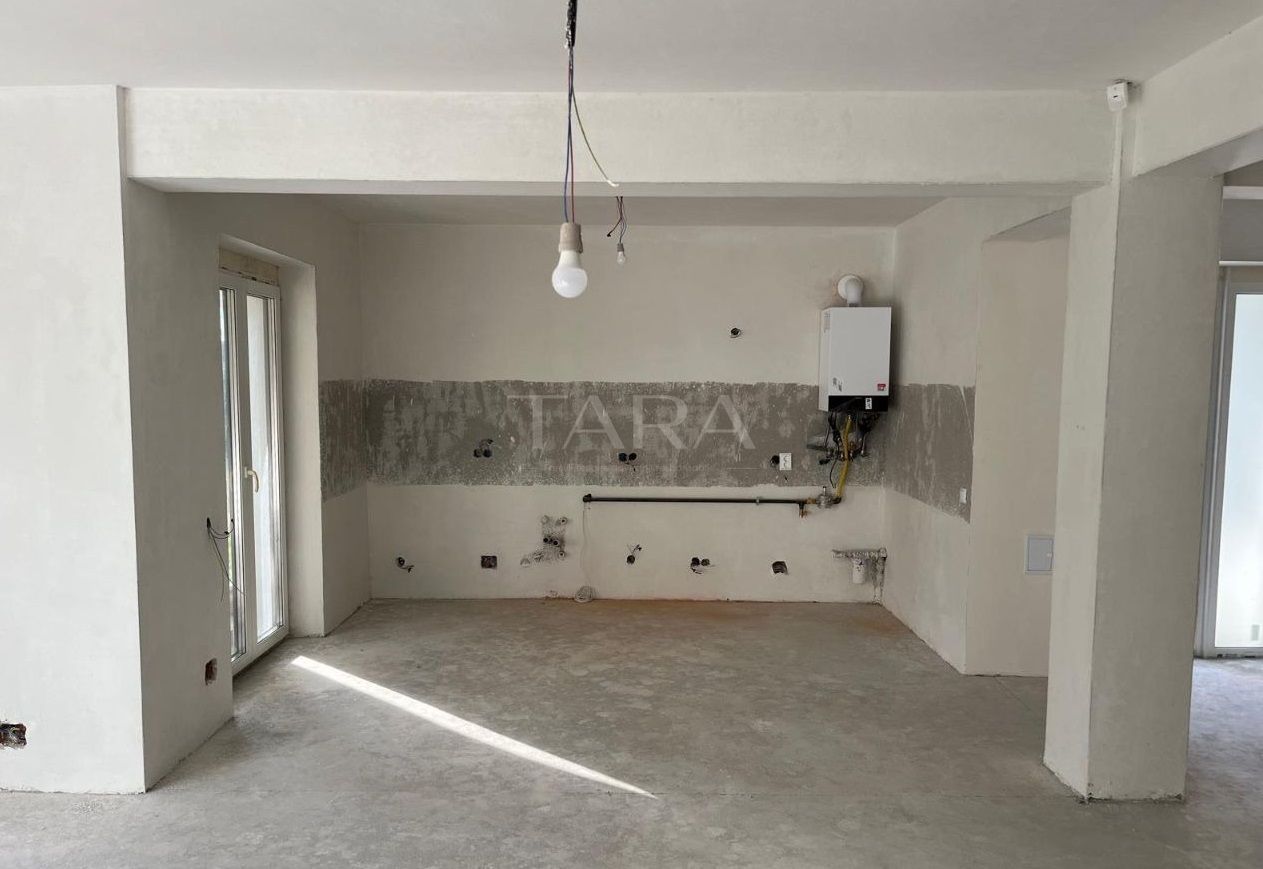 Duplex Spațios cu 3 Niveluri în Zona Feleacu - Poză 2