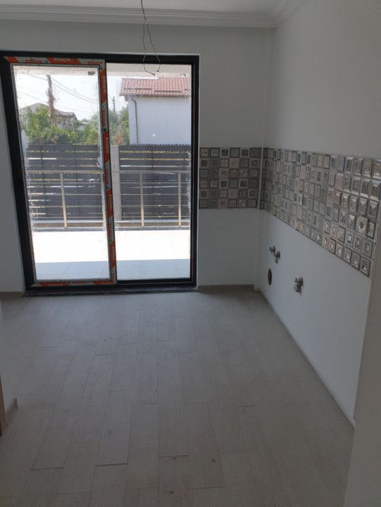 De Vanzare Casa in stil mediteranean in Stefanesti - Poză 7