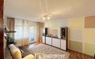 De vanzare apartament 3 camere/ Aradul Nou - Poză 6