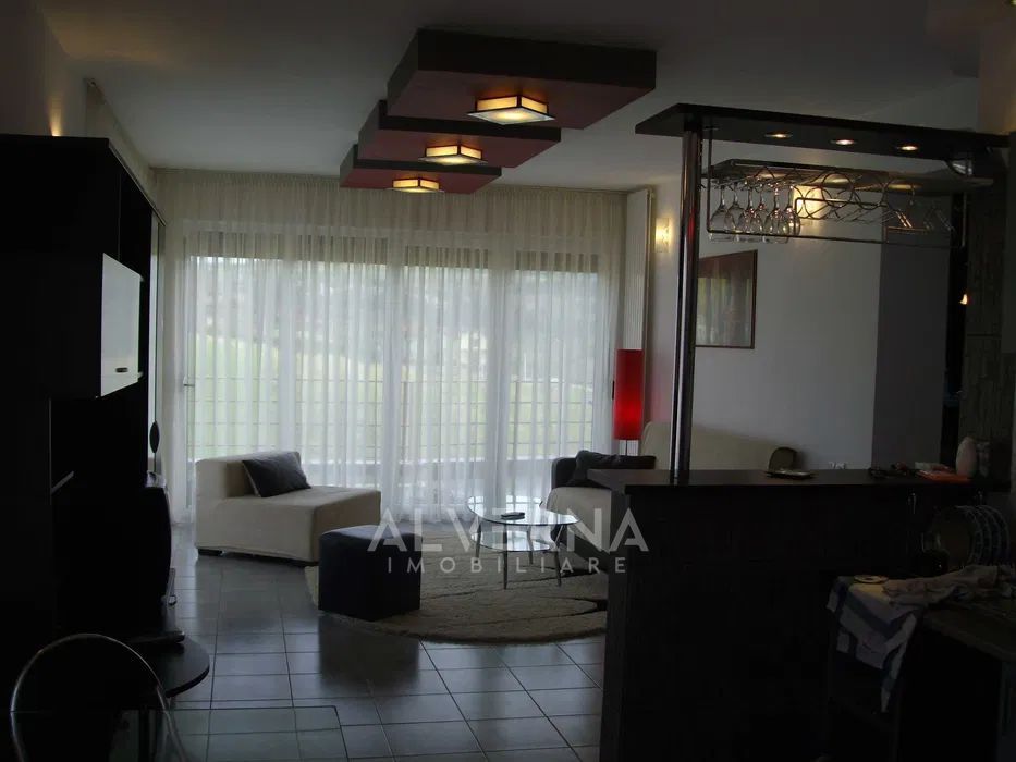 Penthouse 2 camere | 60mp + terasa 60mp | cartierul Europa - Poză 2