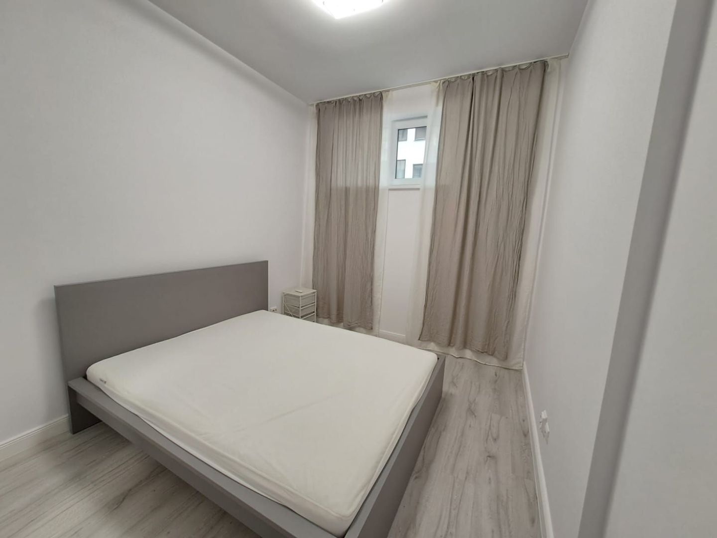 Apartament 3 cam B-dul Timisoara Str. Valea Calmatuiului - Poză 10