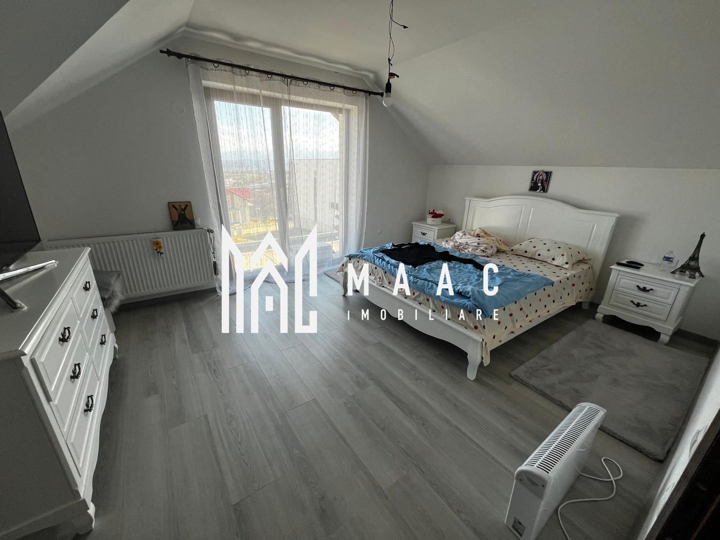 Casă 4 camere de închiriat | Șelimbăr | 134 mp | curte - Poză 13