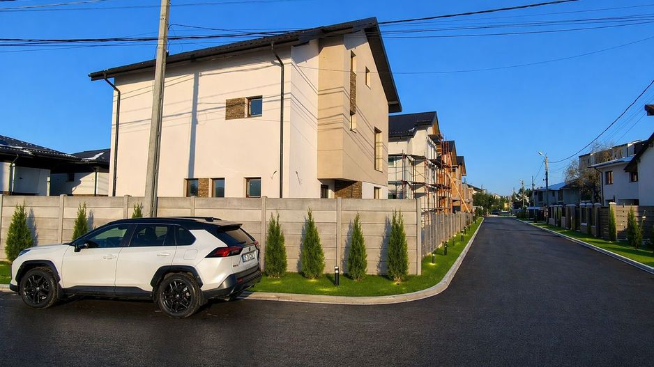 Vila 5 camere -Parc Ghidigeni - Poză 1