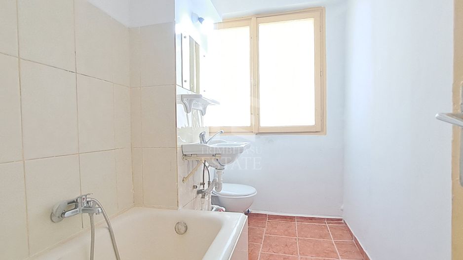 2 camere langa Metrou Eroii Revolutiei - Poză 9