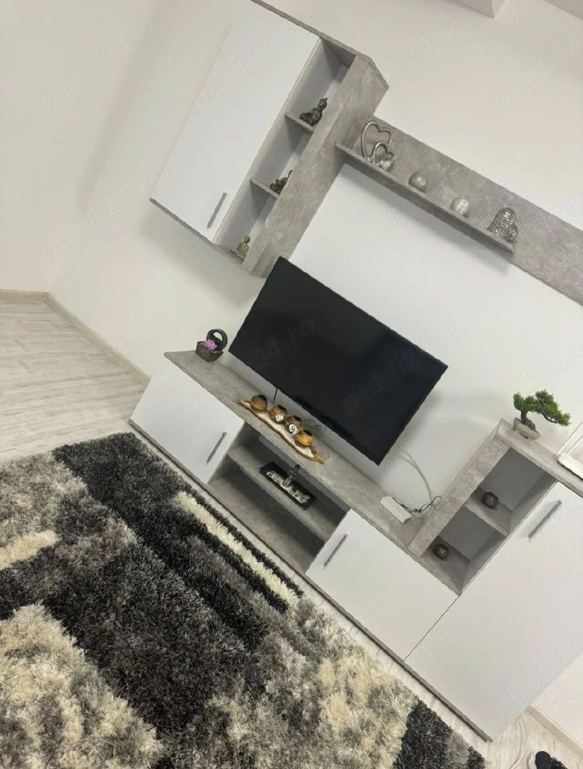 Apartament in zona Promenada Mall - Poză 1