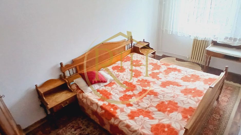 Oferim spre vanzare un apartament cu 4 camere in zona Dacia - Poză 20