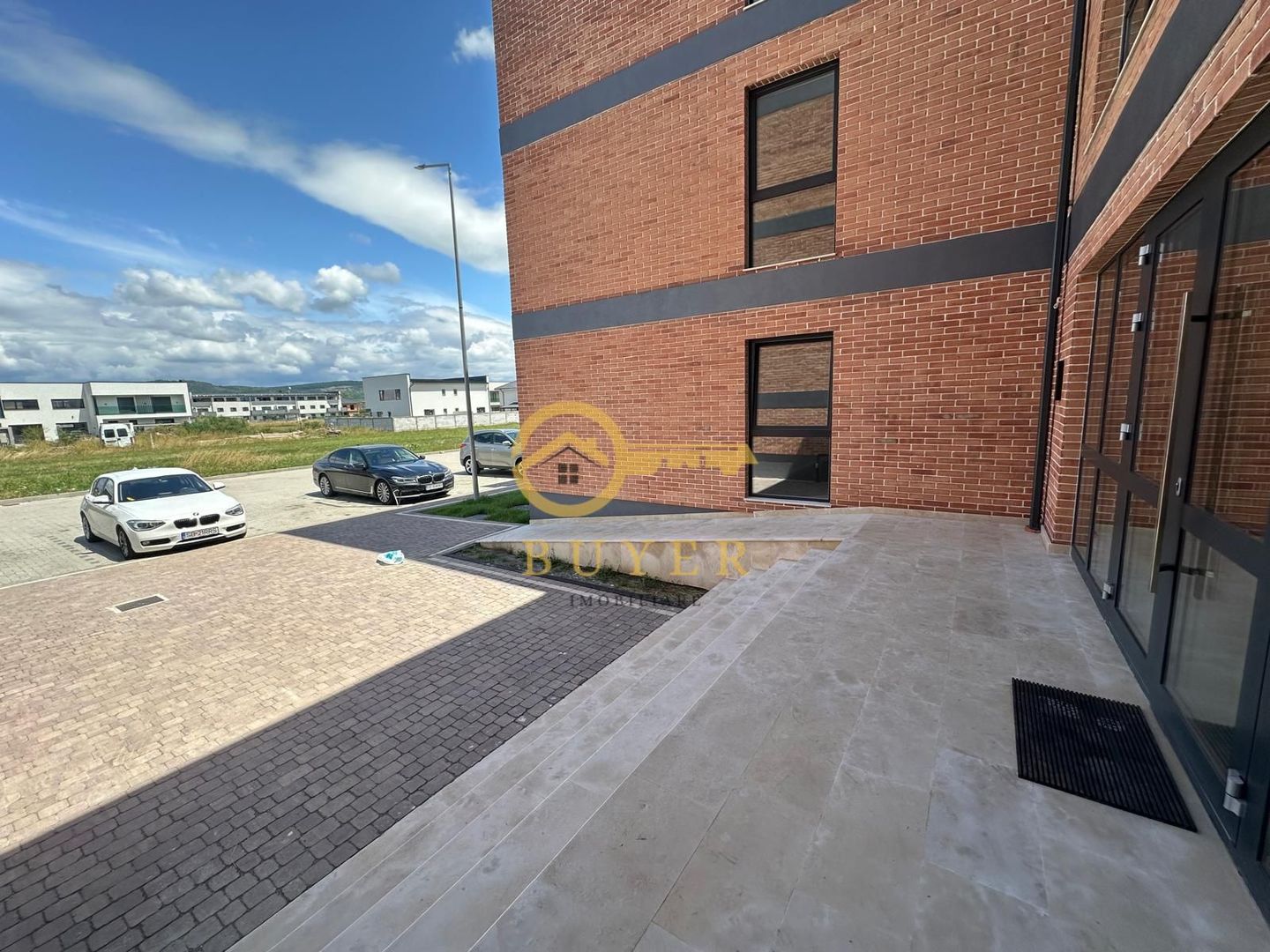 Apartament modern cu 2 camere in Selimbar- Balcon si loc de parcare - Poză 13