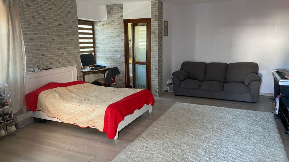 Casa 5 camere cu teren GENEROS si CARPORT - Cartierul Arhitectilor - Poză 13