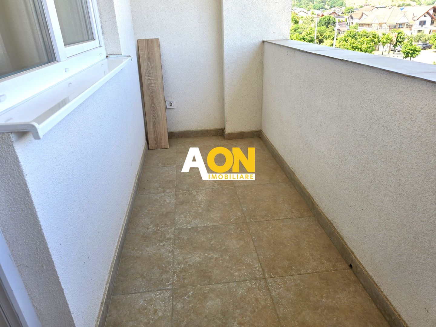 Apartament 3 camere, mobilat, utilat, 82 mp utili, parcare subterana - Poză 2