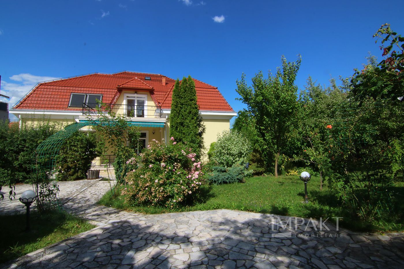 Casa individuala situata la 2 minute de Parcul Engels ! - Poză 40