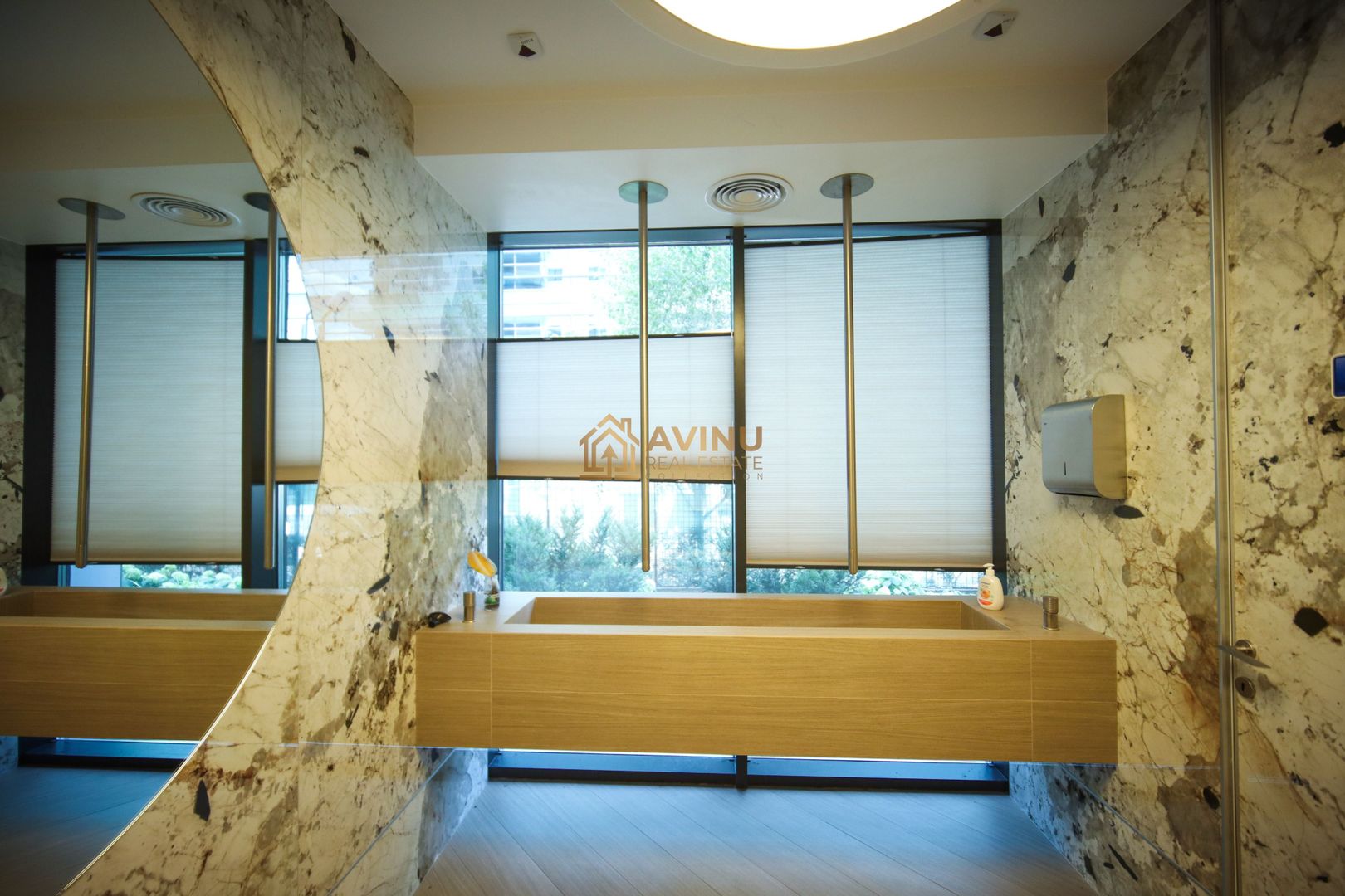 Spațiu Comercial Versatil 356mp în Cortina North | 0% Comision - Poză 15