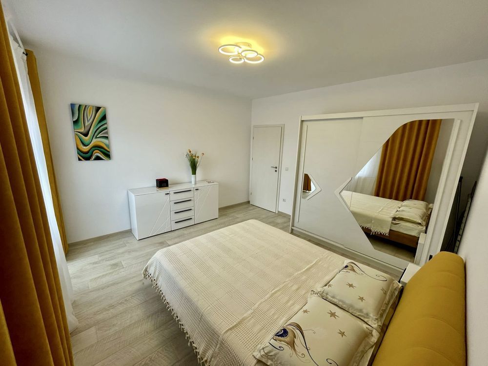 Apartament 2 camere, etaj 3 - zona Centru - Poză 1