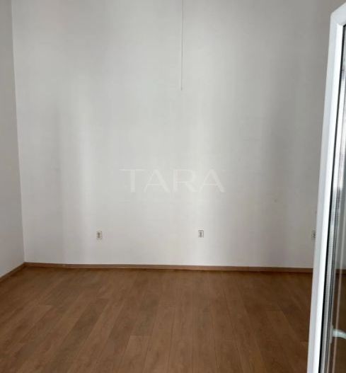 Apartament Versatil în Centru – Ideal Locuință sau Business - Poză 6