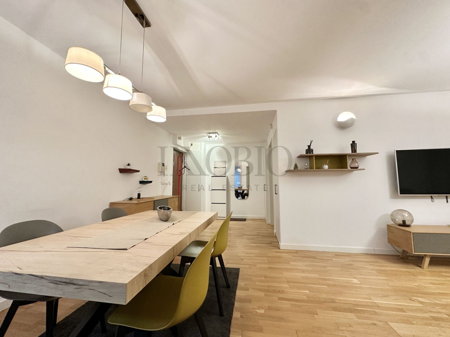 Apartament 2 Camere - 2 Bai - GreenLake - Gated Community - Poză 4