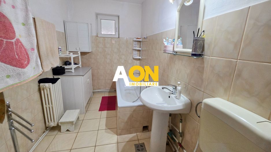 Casă 3 camere, 630 mp teren, zona Schit, Cetate - Poză 10
