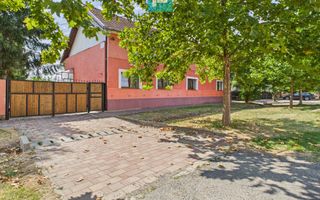 Casă cu 6 camere în Sânicolau Mare Timiș - Poză 3