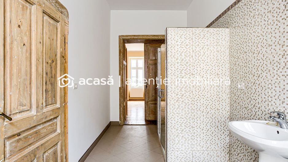 Apartament istoric ultracentral - Poză 8