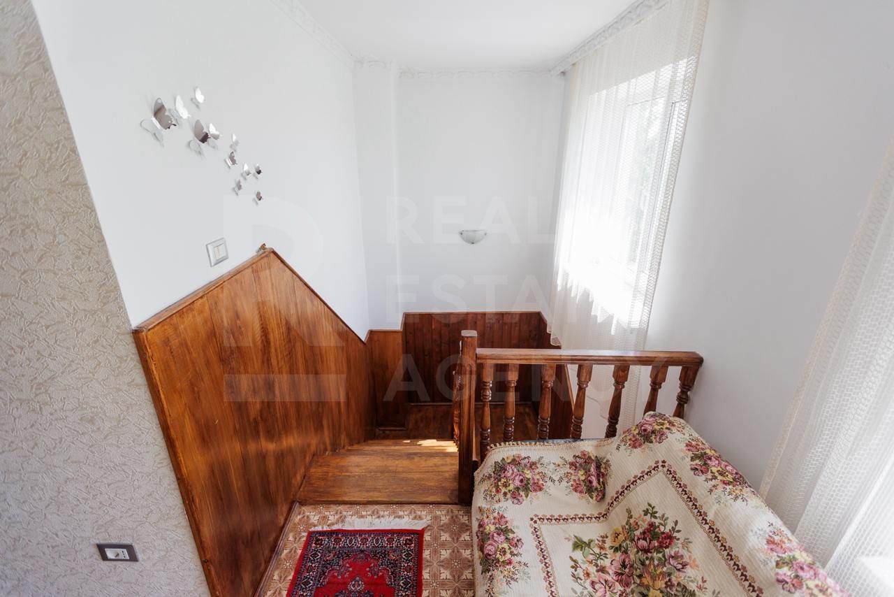 Vânzare, casă, 2 nivele, strada Traian, r-ul Ialoveni. - Poză 11