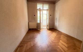 Apartament 2 camere etaj 1 cu boxa zona centrala - Poză 3