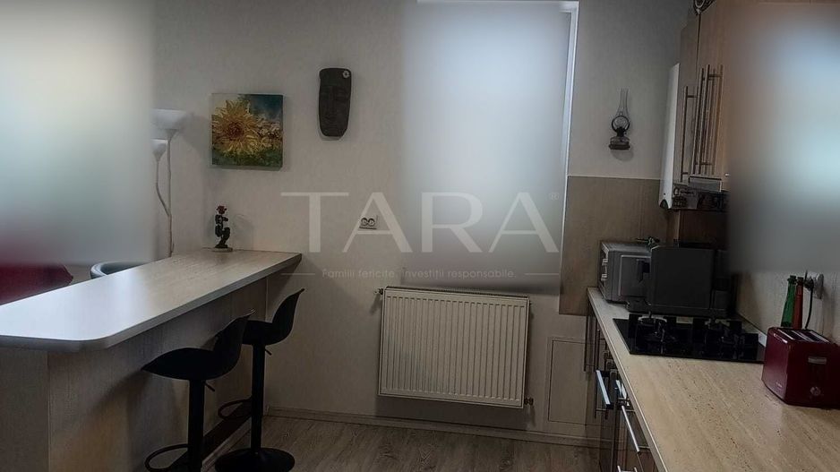 Apartament 2 camere, 50 mp + logie, renovat, parcare cu CF. - Poză 1