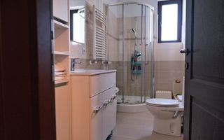 Vila tip Ranch langa Padure - Poză 18