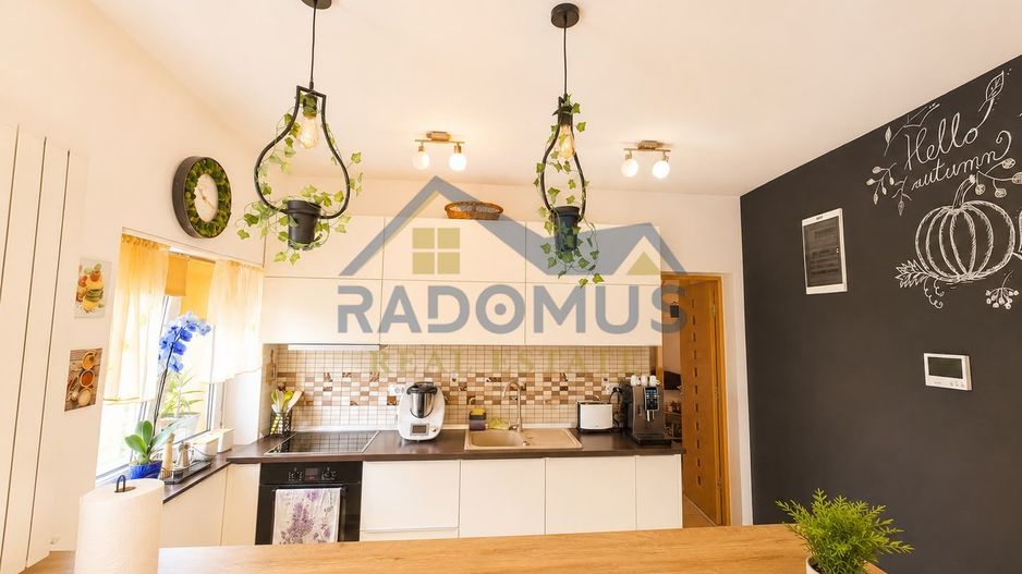 Proprietate Premium | 2 Case | Piscină | Teren 2.000 mp | Mobilată - Poză 3
