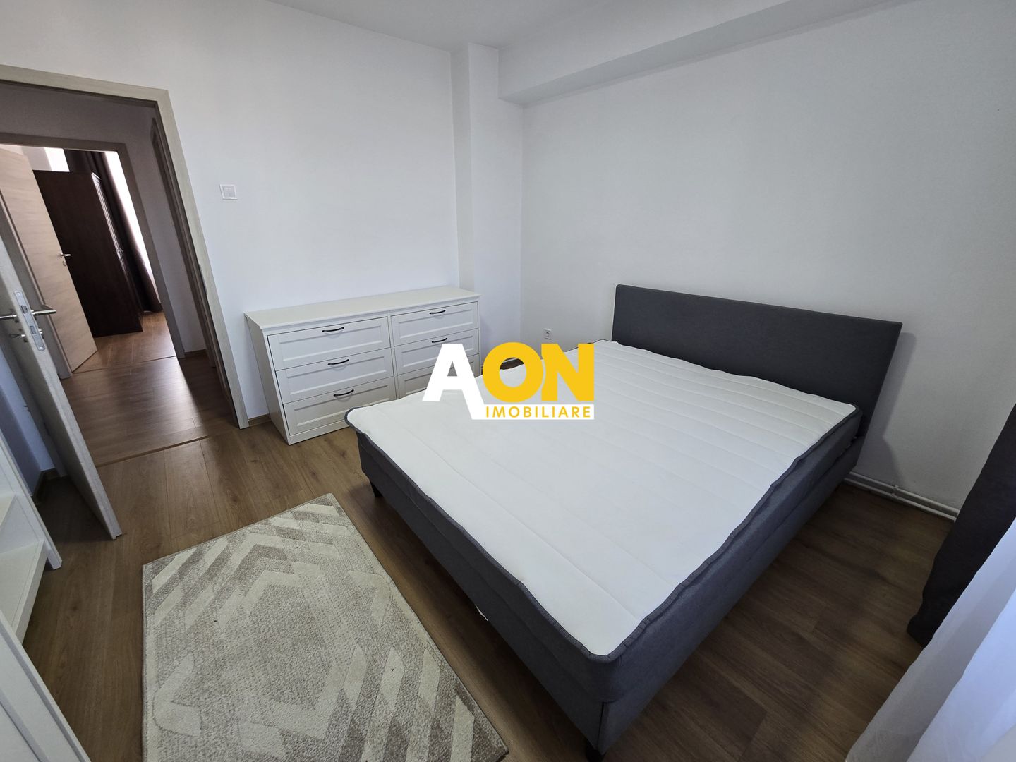 Apartament 4 Camere Finisat Mobilat, Bloc cu Lift - Poză 12