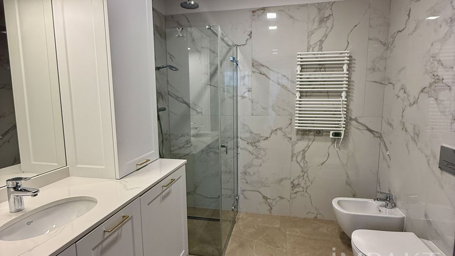 Apartament ultralux cu 3 camere, in Bună Ziua! - Poză 12