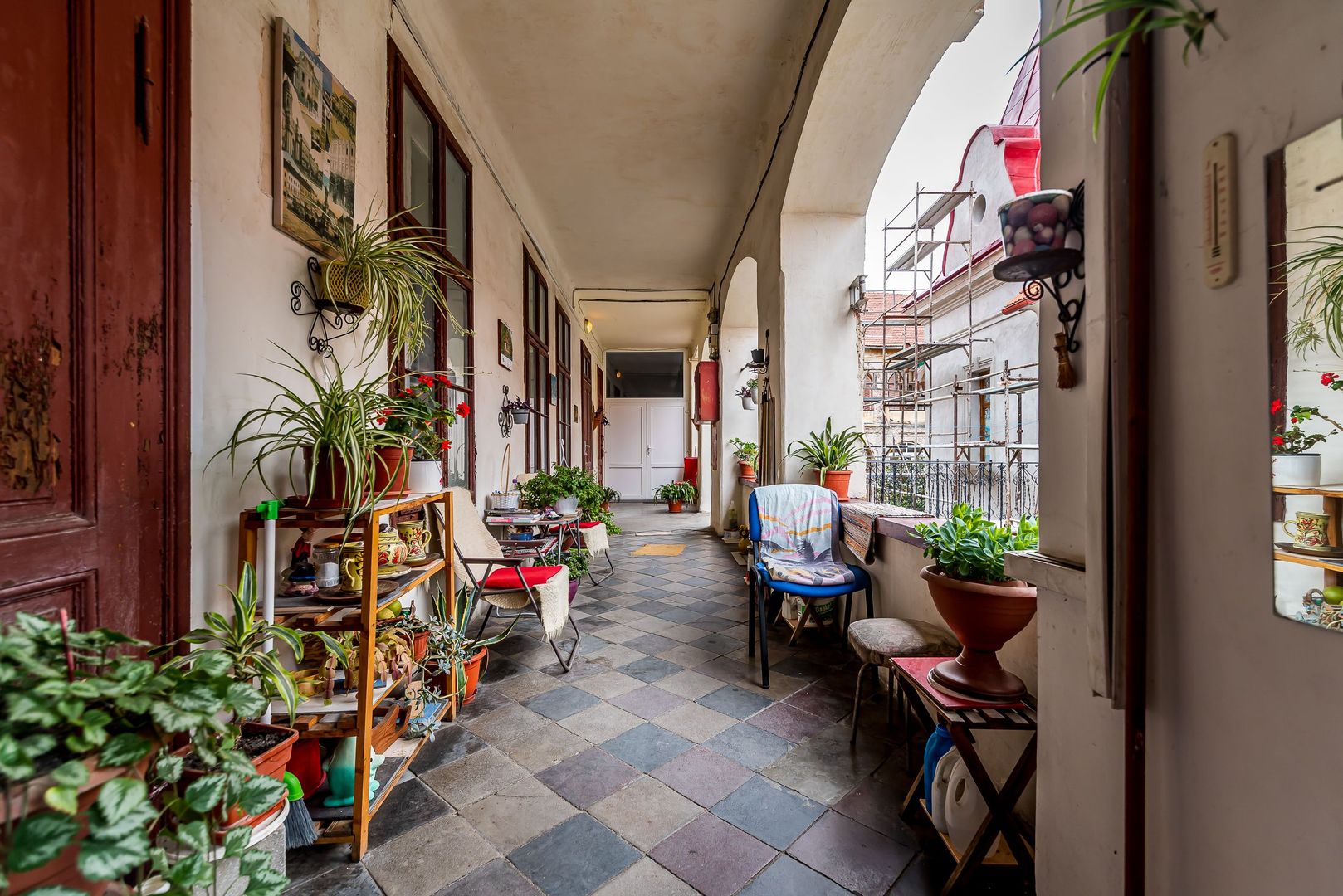 Apartament 2 camere Str. Lucian Blaga, clădire în renovare completa - Poză 6