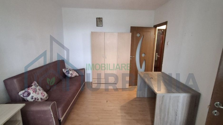 Garsonieră în bloc de apartamente zona Tătărași str Eternitate - Poză 3