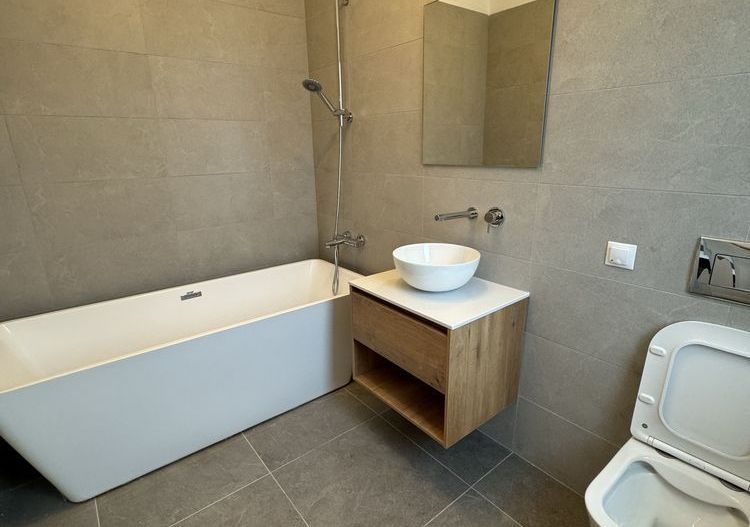 vila 5 camere P+2 | Mobexpert Pipera | 143 mp | 2 parcari - Poză 6